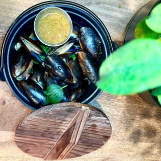 Thai Herb Mussel