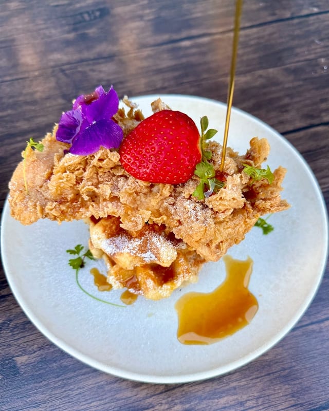 Chicken & Waffle